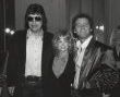 Ronnie Milsap, Barbara Mandrell, Larry Gatlin 1982, NYC cliff.jpg